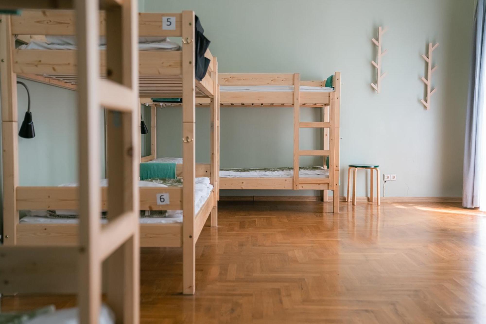 Downtown Forest Hostel & Camping Vilnius Extérieur photo