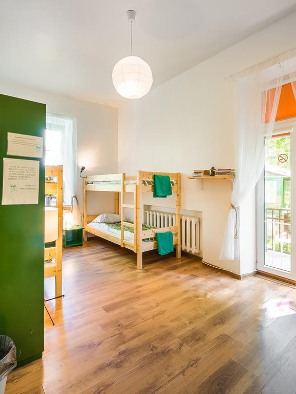 Downtown Forest Hostel & Camping Vilnius Extérieur photo