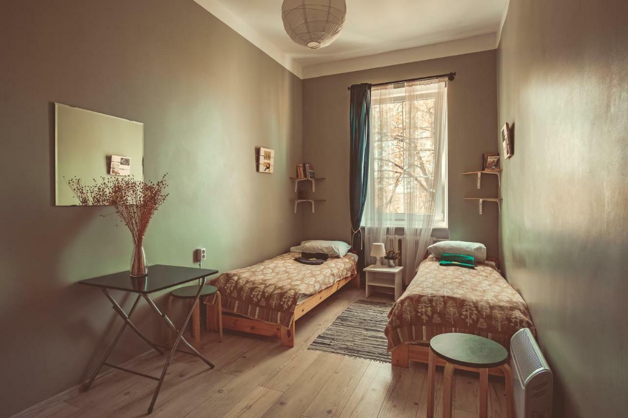 Downtown Forest Hostel & Camping Vilnius Extérieur photo